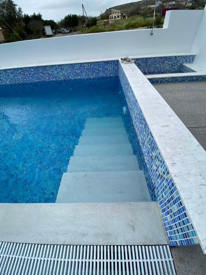 Michael Angelo Villa Paphos ภายนอก รูปภาพ