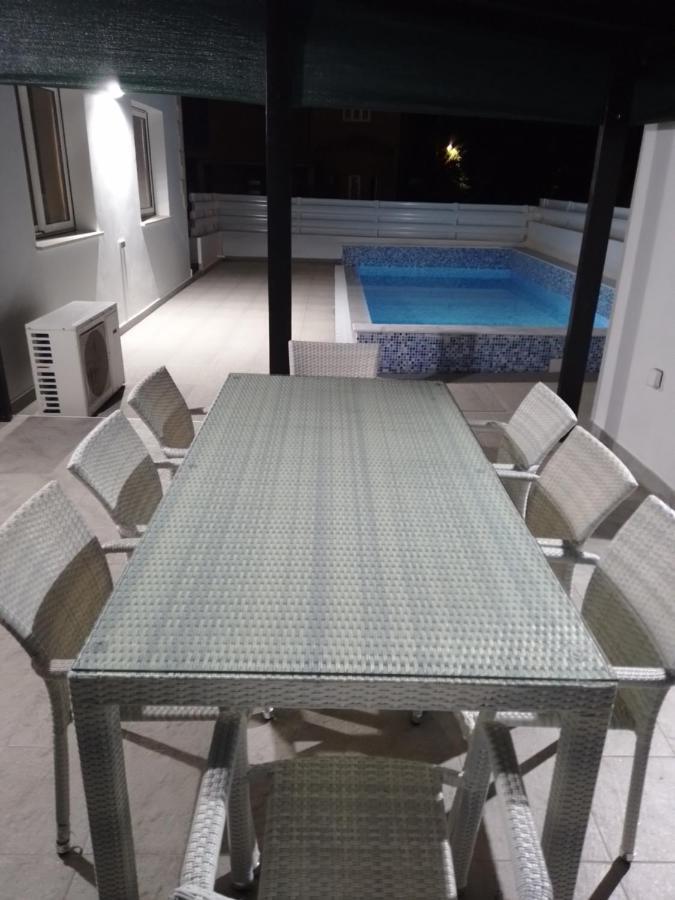 Michael Angelo Villa Paphos ภายนอก รูปภาพ
