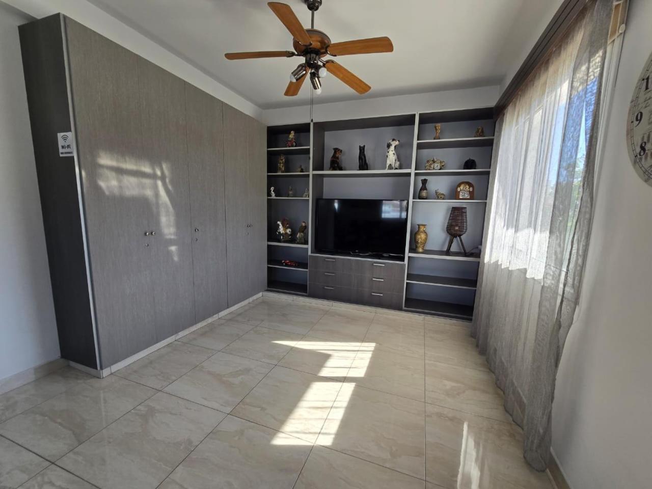 Michael Angelo Villa Paphos ภายนอก รูปภาพ