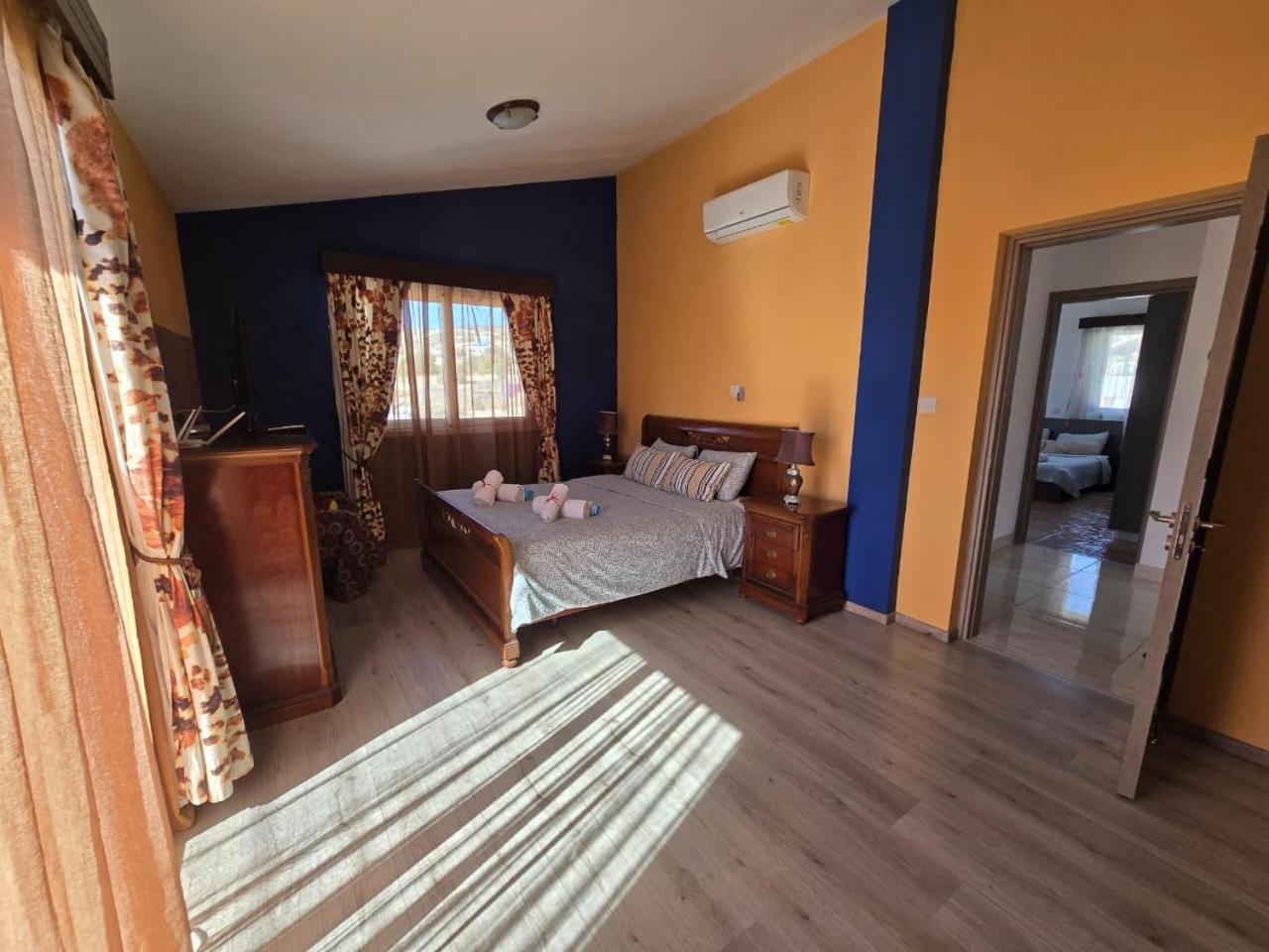 Michael Angelo Villa Paphos ภายนอก รูปภาพ